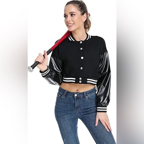 NWOT Fashion Nova Cropped Varsity Jacket Black Faux Leather Sleeve Sz Small Y2K - Picture 3 of 13